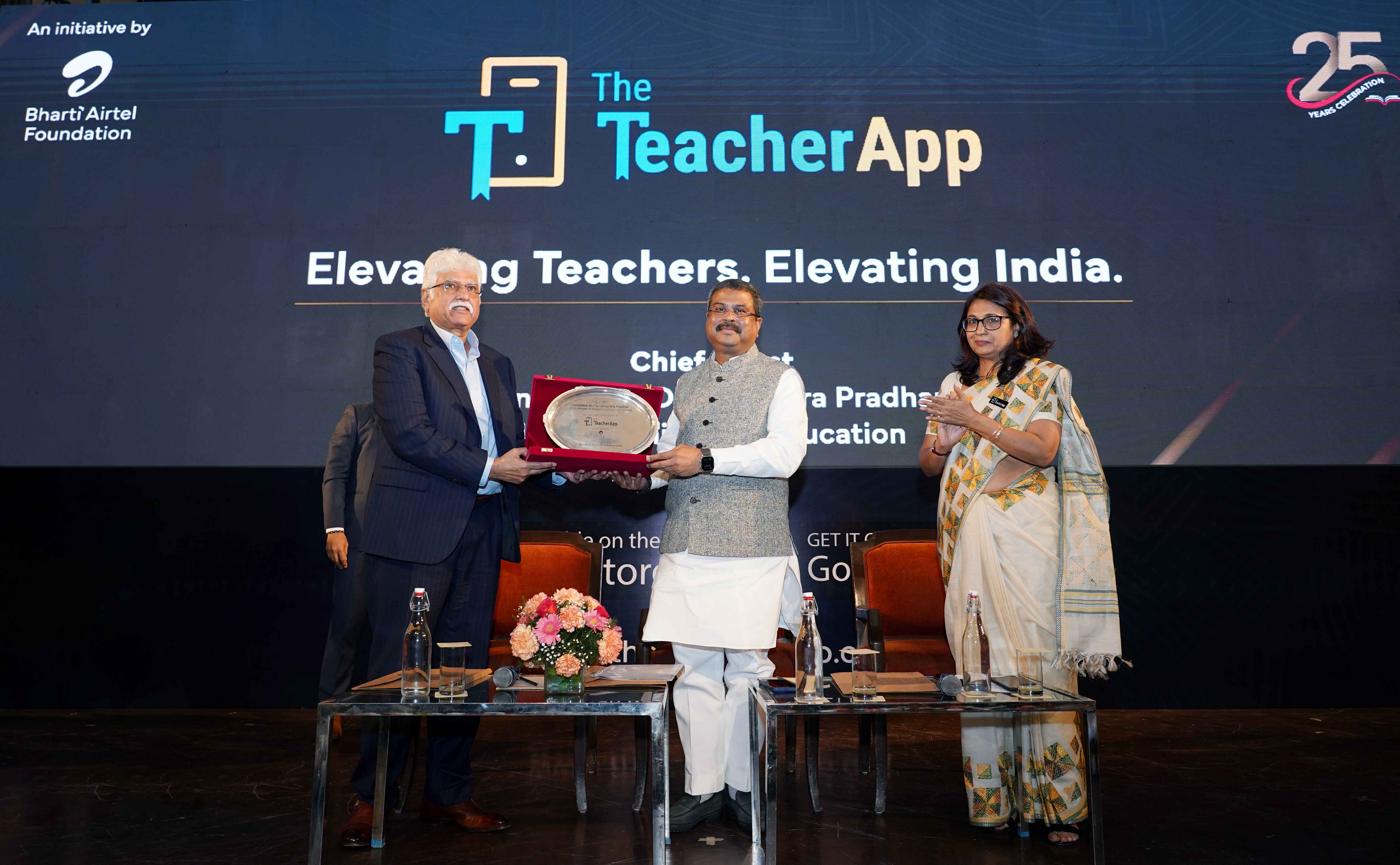 Union-Minister-of-Education-Shri-Dharmendra-Pradhan-Unveils-‘TheTeacherApp’,--a-Bharti-Airtel-Foundation-Initiative-to-Empower-Teachers-in-India-with-Future-Ready-Skills